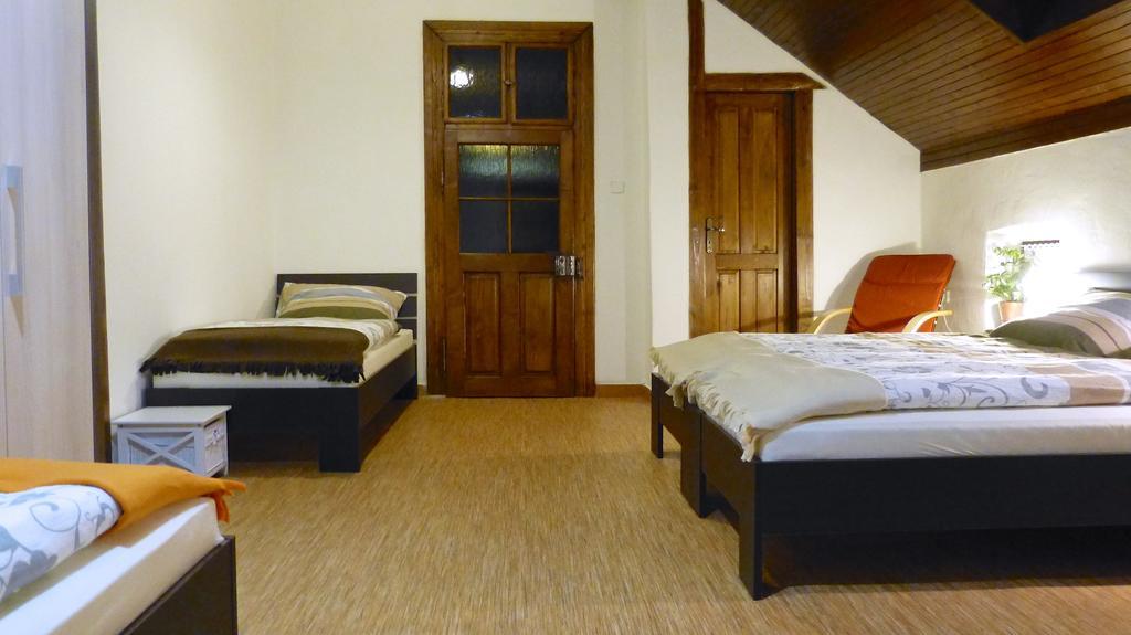 Hostinec Stará Krčma Stratená Quarto foto